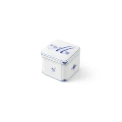 Royal Copenhagen Alfabet Kollektion|Opbevaringskrukker*Alfabet Kollektion firkantet bonbonniere, , 13 cl M