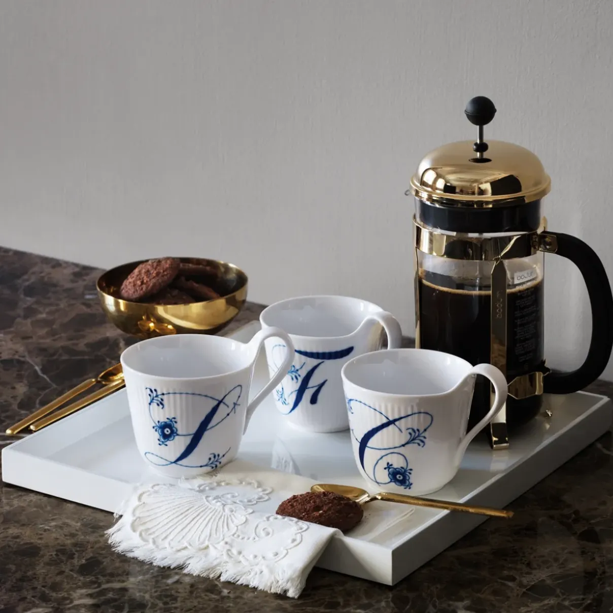 Royal Copenhagen Alfabet Kollektion|Kaffekopper*Afabet Koektion højhankskop, , 33 c L