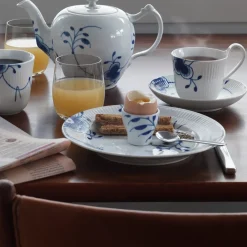 Royal Copenhagen Blå Mega Riflet|Kaffekopper*Blå Mega Riflet højhankskop og underkop, 24 cl