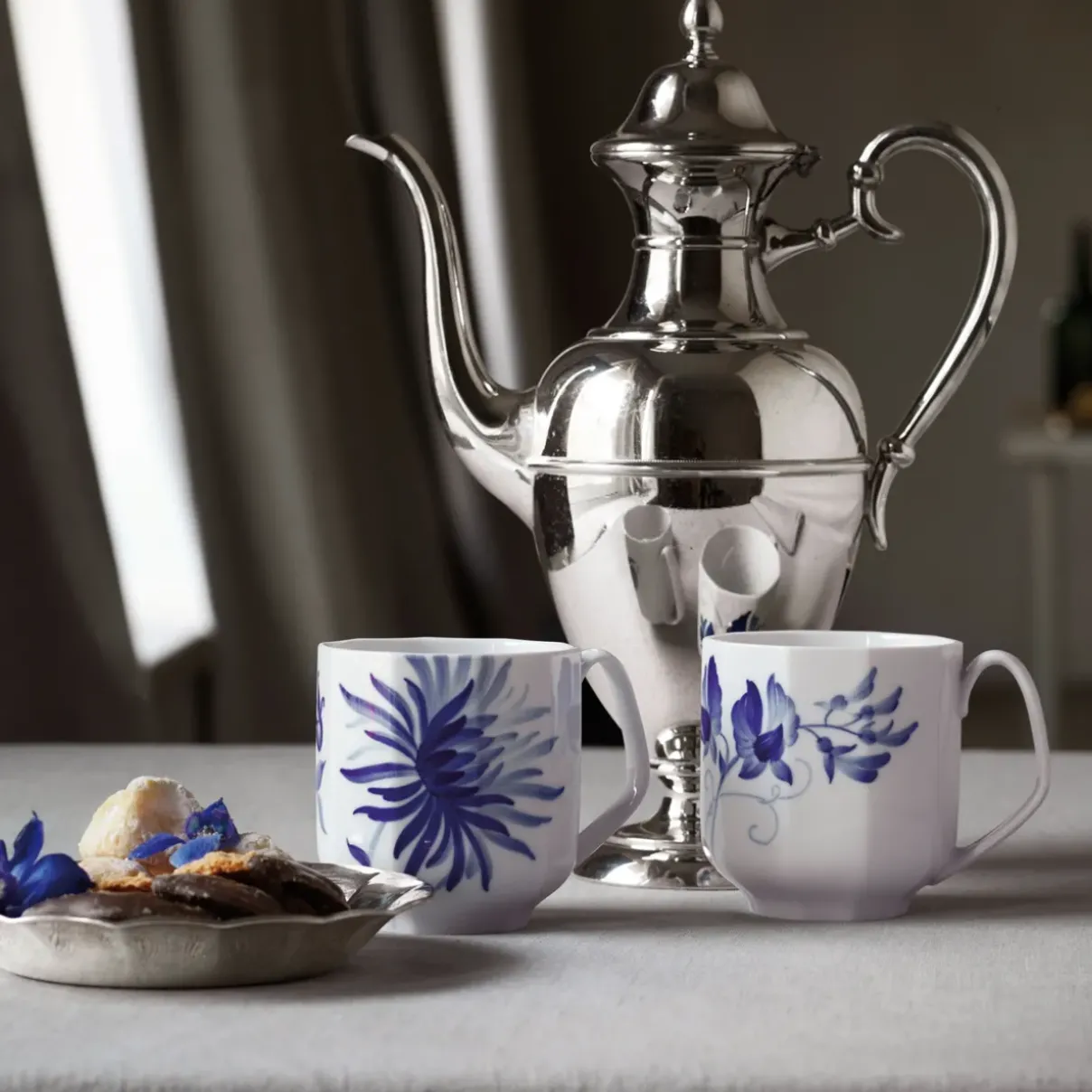 Royal Copenhagen Blomst|Kaffekopper*blomst kop, Dahlia, 33 cl