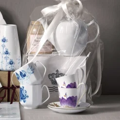 Royal Copenhagen Flora|Kaffekopper*Flora højhankskop og underkop, , 27 cl Stedmoderblomst