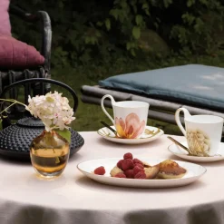 Royal Copenhagen Flora|Kaffekopper*Flora højhankskop og underkop, , 27 cl Magnolia