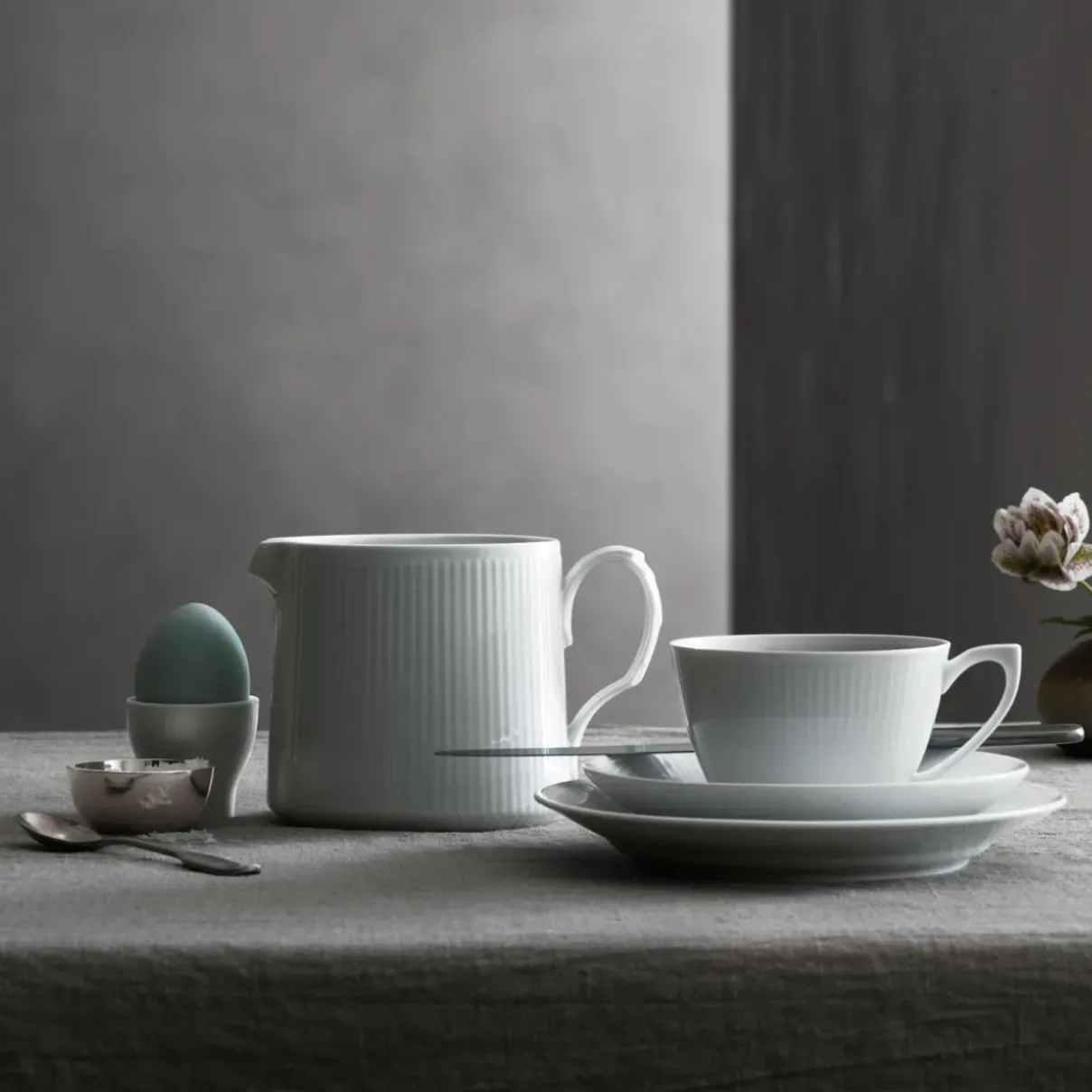 Royal Copenhagen Hvid Riflet|Sovseskåle Og -Kander*Hvid Riflet kande, 70 cl