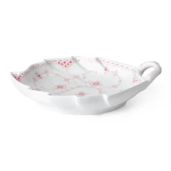 Royal Copenhagen Eksklusive Steldele|Koral Musselmalet Halvblonde*Koral Musselmalet Halvblonde fad, bladformet, 23 cm