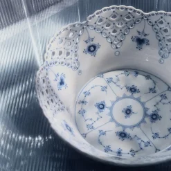 Royal Copenhagen Eksklusive Steldele|Musselmalet Helblonde*Musselmalet Helblonde frugtkurv, 23 cm
