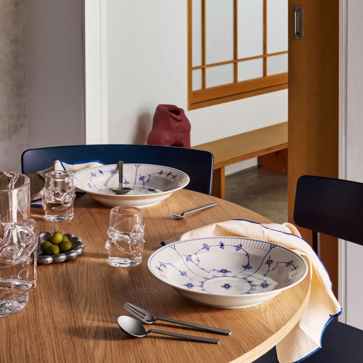 Royal Copenhagen Eksklusive Steldele|Musselmalet Riflet*Musselmalet Riflet dyb tallerken, 27 cm