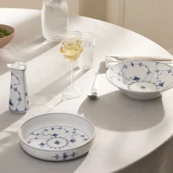 Royal Copenhagen Eksklusive Steldele|Musselmalet Riflet*Musselmalet Riflet ovnfast fad, 18,5 cm