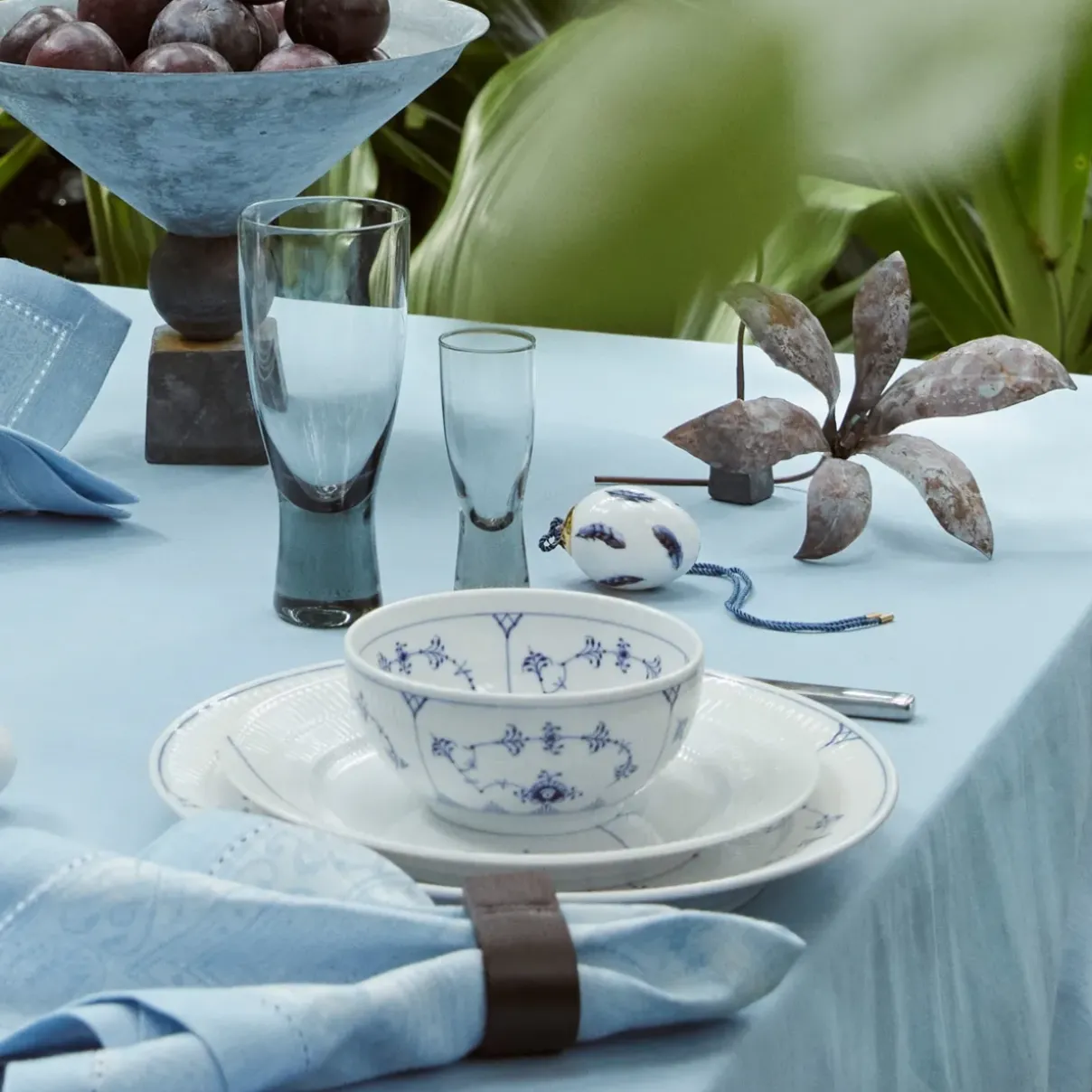 Royal Copenhagen Eksklusive Steldele|Musselmalet Riflet*Musselmalet Riflet skål, 47 cl