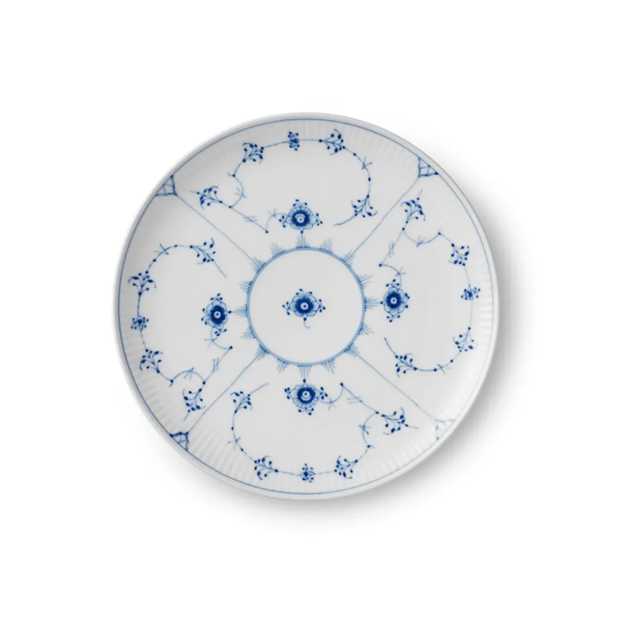 Royal Copenhagen Eksklusive Steldele|Musselmalet Riflet*Musselmalet Riflet tallerken coupe, 19 cm