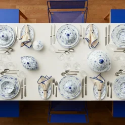 Royal Copenhagen Eksklusive Steldele|Musselmalet Riflet*Musselmalet Riflet terrin med låg, 460 cl