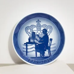 Royal Copenhagen Blå Samlerartikler|Blå Samlerartikler*jubilæumsplatte 1775-2025