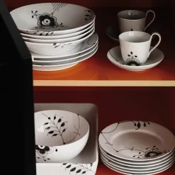 Royal Copenhagen Sort Mega Riflet|Salatskåle*Sort Mega Riflet skål, 110 cl