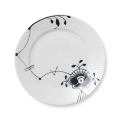 Royal Copenhagen Sort Mega Riflet|Frokost Tallerkener*Sort Mega Riflet tallerken, 22 cm