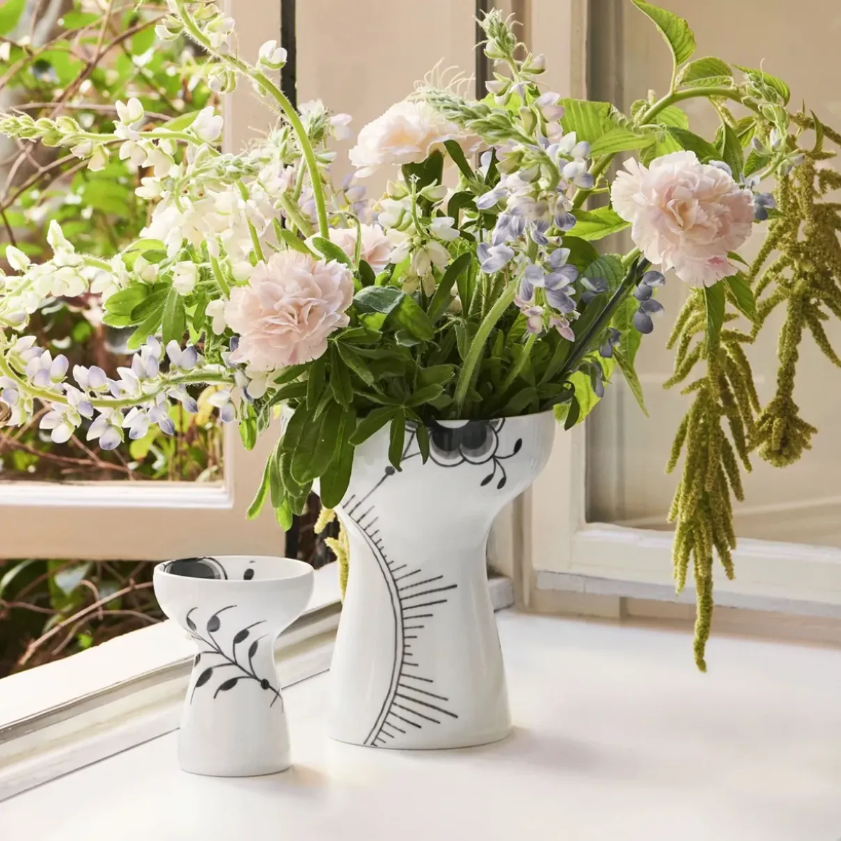 Royal Copenhagen Sort Mega Riflet|Home Décor*Sort Mega Riflet vase, 11 cm