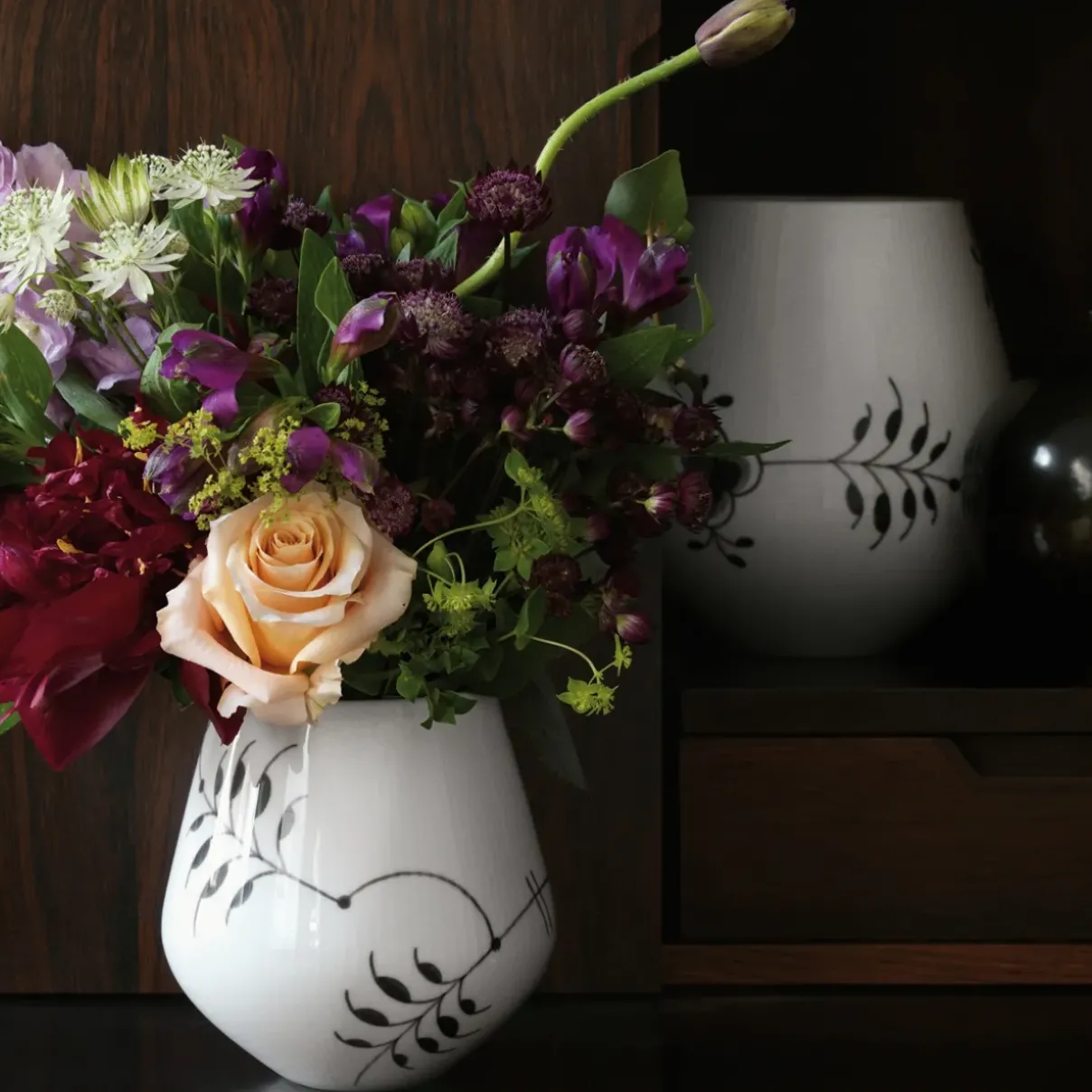 Royal Copenhagen Sort Mega Riflet|Home Décor*Sort Mega Riflet vase, 15 cm