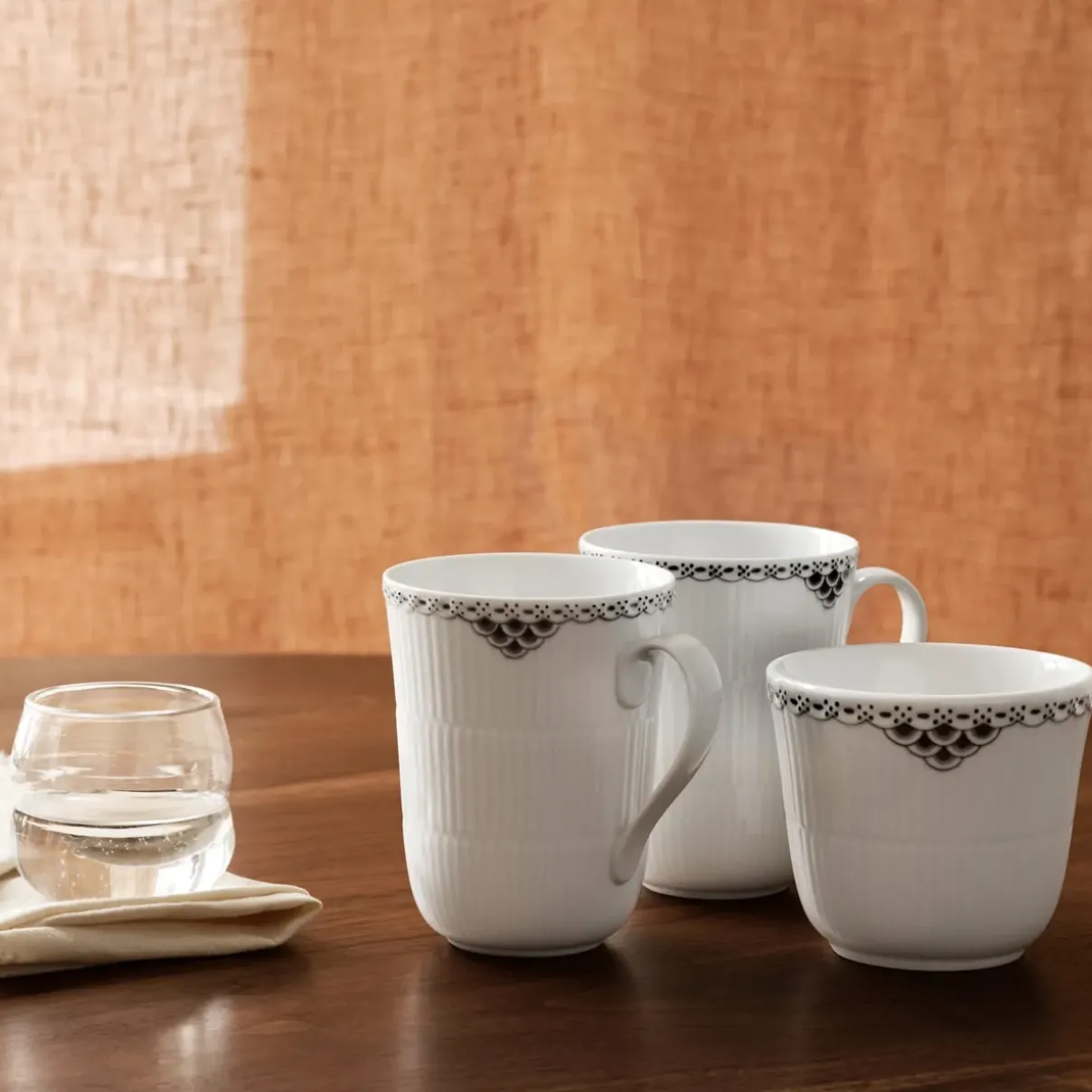 Royal Copenhagen Sort Riflet Blonde|Kaffekopper*termokrus, 26 cl Sort Riflet Blonde