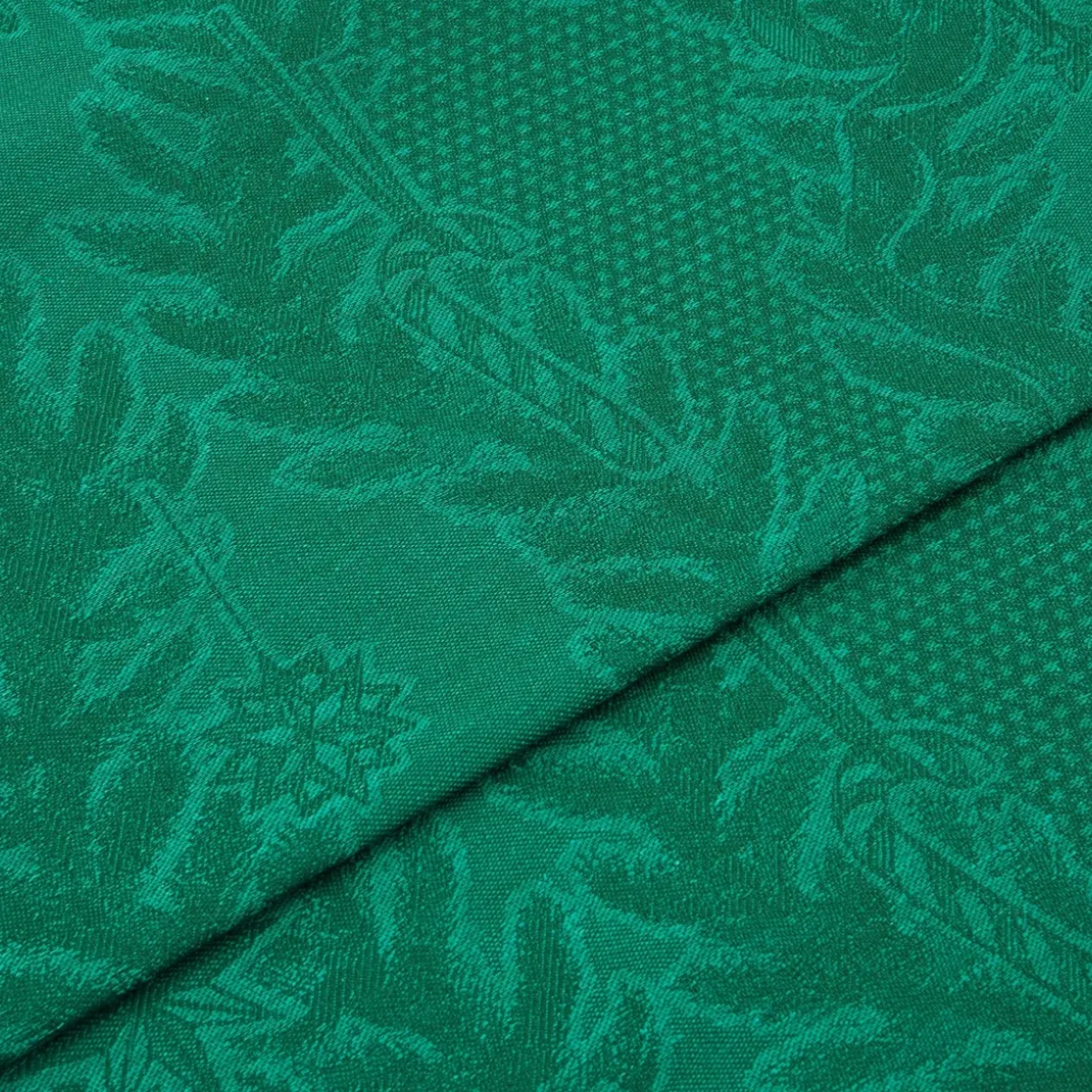 Royal Copenhagen Stjerne Riflet Jul|Julepynt*Stjerne Riflet Jul dug, grøn, 320 x 145 cm