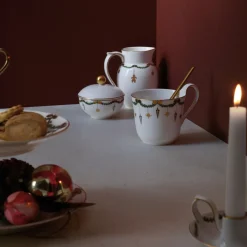 Royal Copenhagen Stjerne Riflet Jul|Kaffekopper*Stjerne Riflet Jul højhankskop, 33 cl