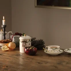 Royal Copenhagen Stjerne Riflet Jul|Kaffekopper*Stjerne Riflet Jul kop og underkop, 32 cl