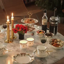 Royal Copenhagen Stjerne Riflet Jul|Snackskåle*Stjerne Riflet Jul skål, 30 cl, 2 stk.