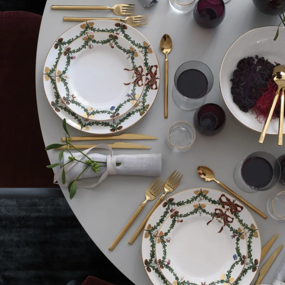 Royal Copenhagen Stjerne Riflet Jul*Stjerne Riflet Jul tallerken, 27 cm