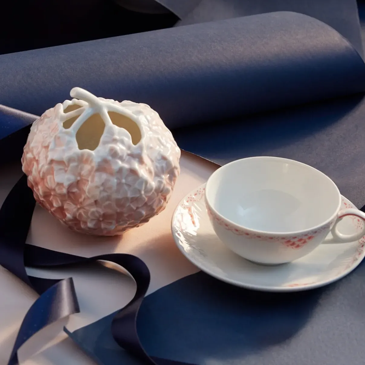 Royal Copenhagen The Art Of Giving Flowers|Home Décor*The Art of Giving Flowers Vase, hortensia, , 10 cm Koral